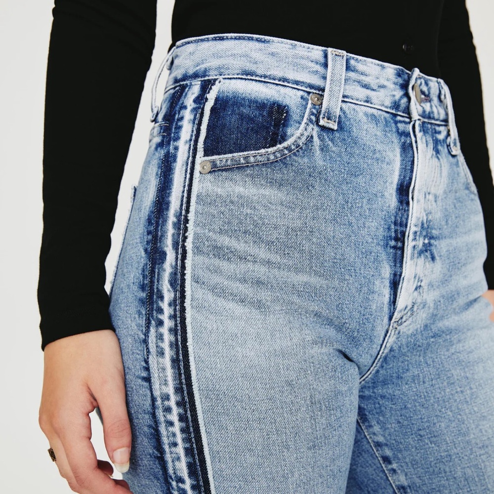NWT AG ALEXXIS Straight Leg High-Rise Vintage Full Motion Stretch Jeans 32 - Picture 3 of 10